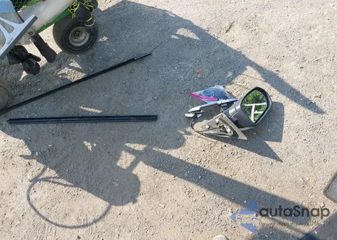 2018 Honda Hr-V Lx z USA, uszkodzony, nr VIN 3CZRU6H31JG700212